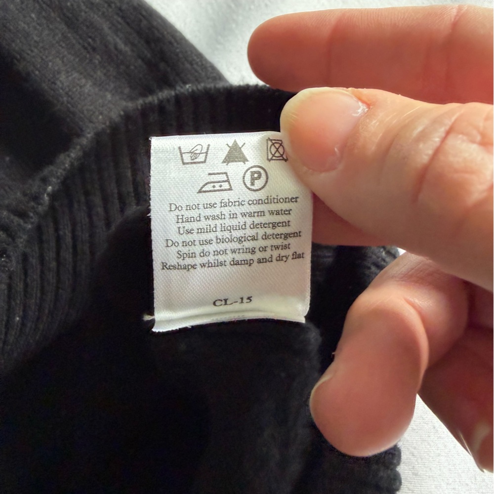 NWT Pure Collection 90 Wool 10 Cashmere Black Longline Cardigan Sweater Minimal - Picture 13 of 15